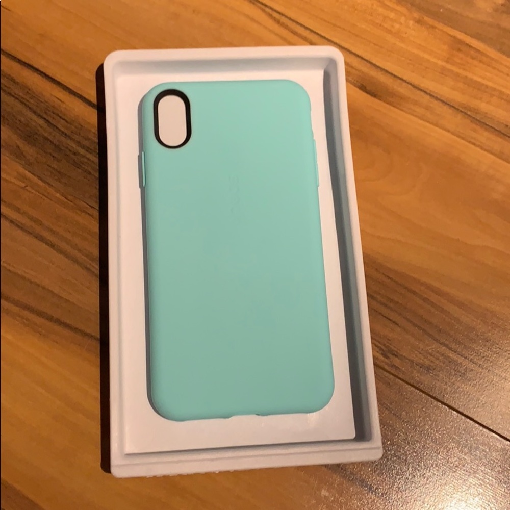 Speck iPhone XS Max case